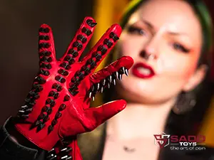 Spiked Gloves - Mistress Ilina Poisoned 12